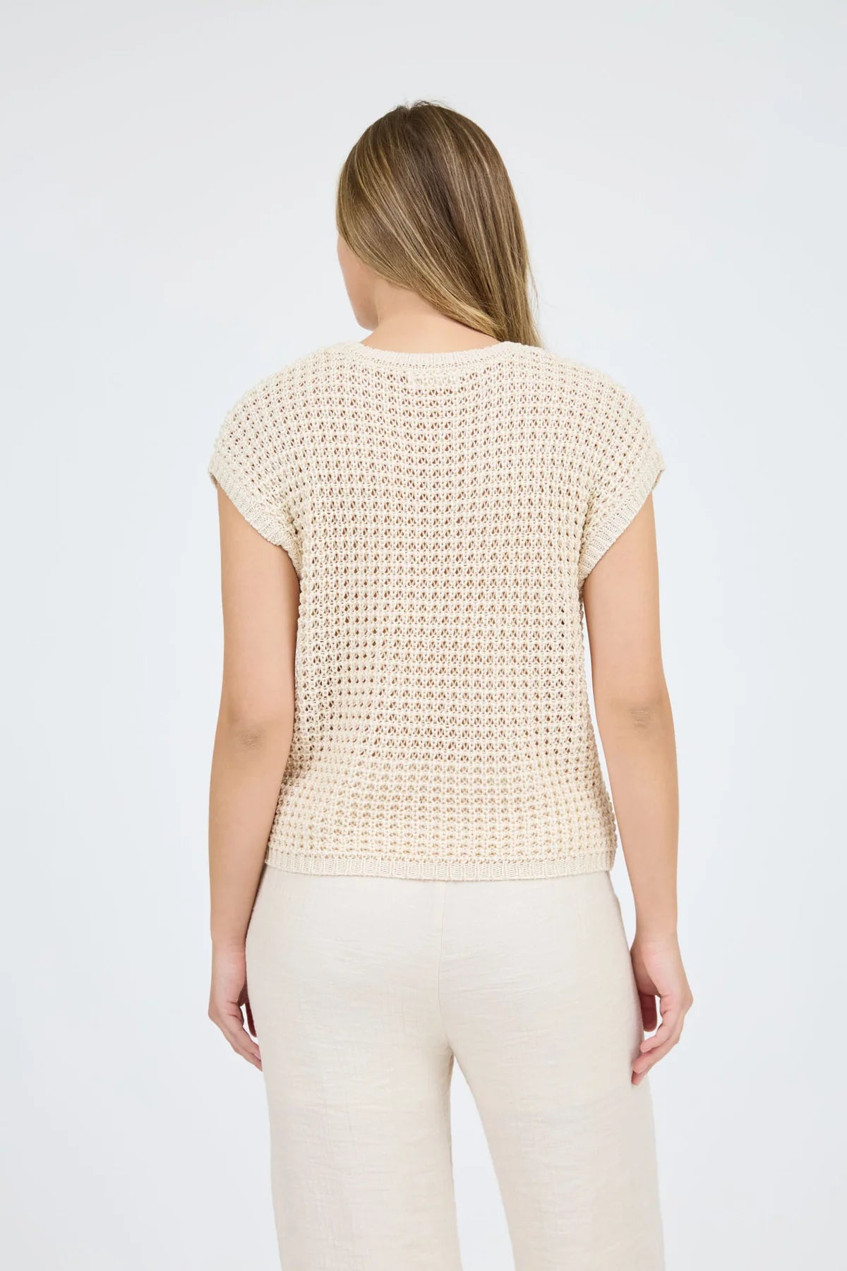 oatmeal crochet shortsleeve knit