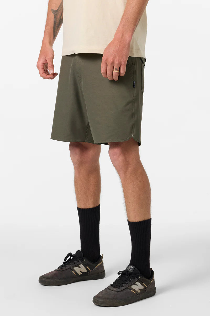 utility scallop hybrid short army green