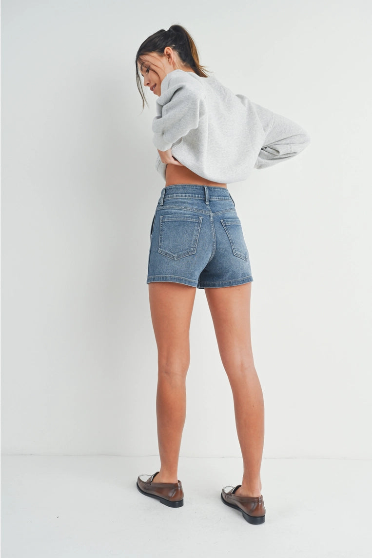 highrise denim utility short med wash